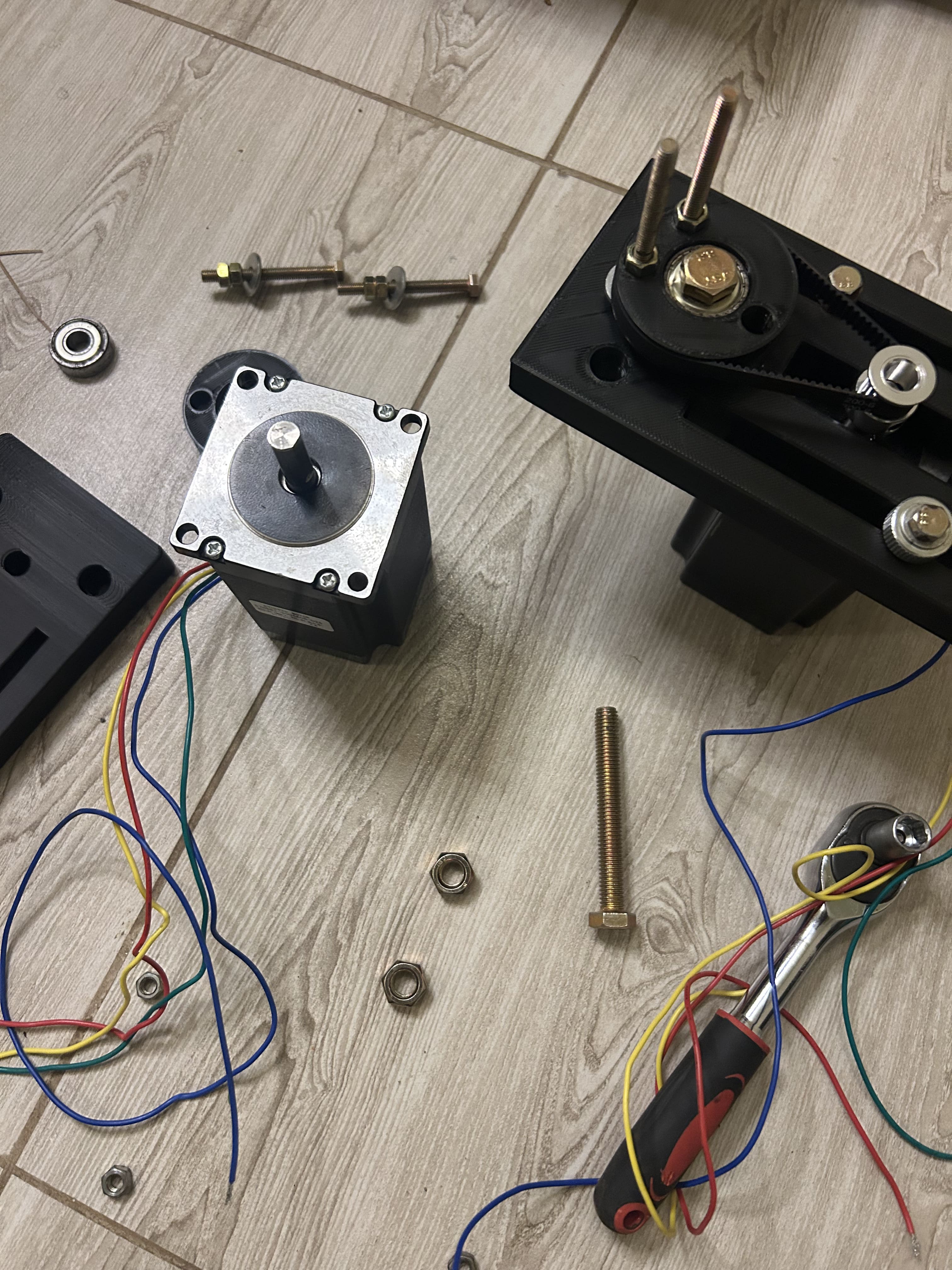 6-Axis Robot Arm . Joint 1 : Building the Belt Reduction Base Drive gallery image 2